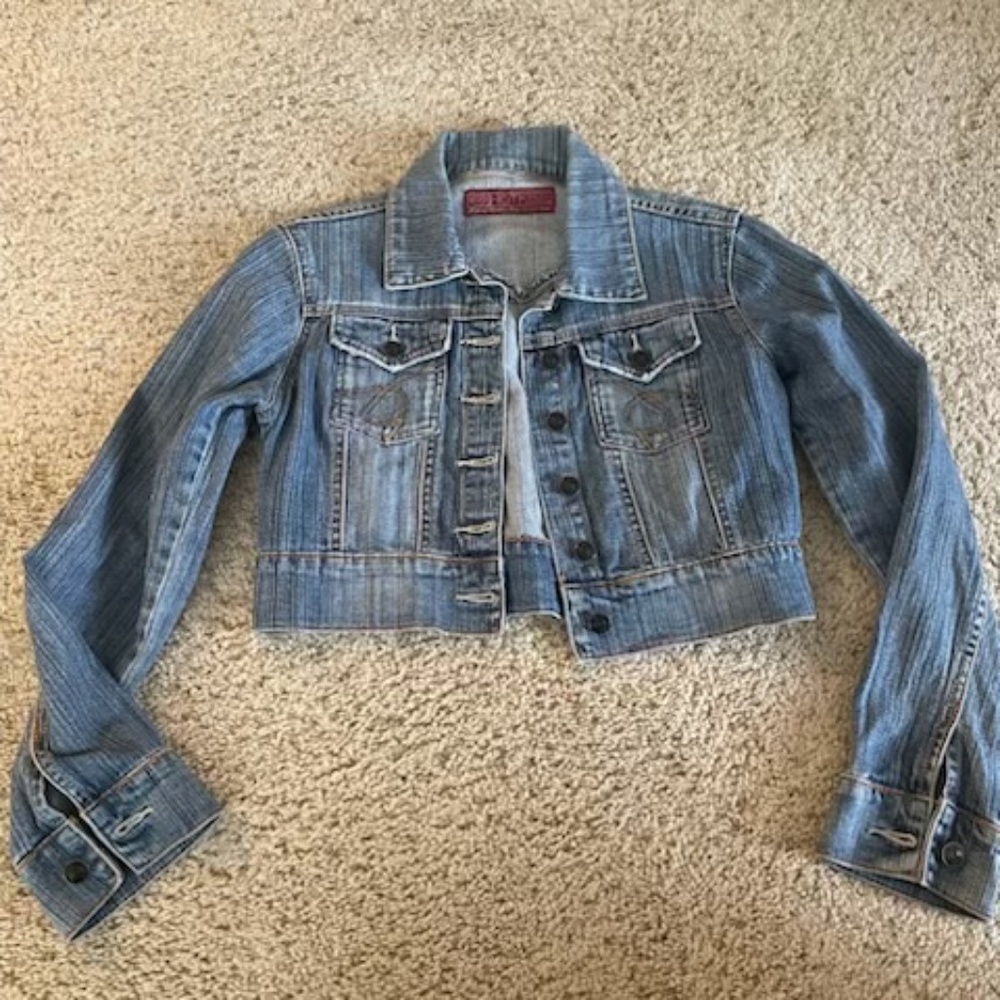 Hot Kiss Cropped Jean Jacket